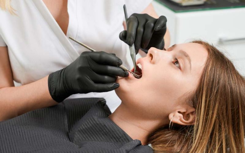 cavities tooth decay symptoms and causes